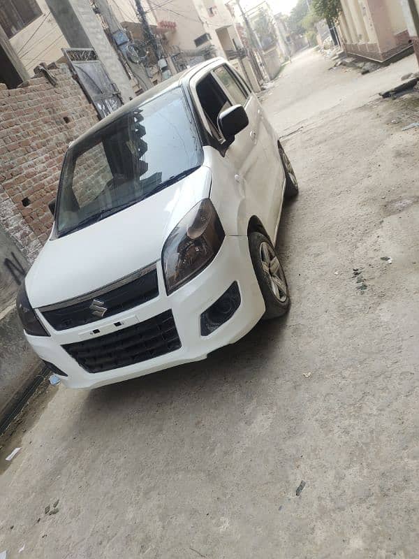 Suzuki Wagon R 2018 4