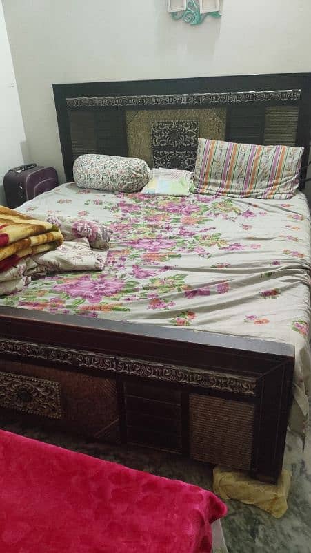 king wooden Bed & mattress Best lowest sale price urgently sale offer 1