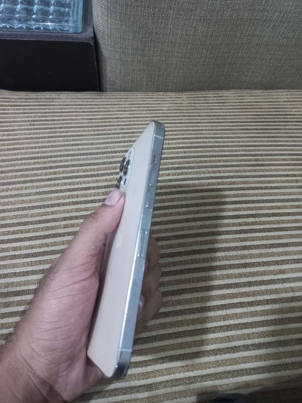 IPHONE 12 PRO MAX FACTORY UNLOCK IN GOOD CONDITION 1