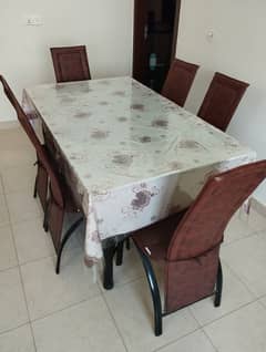 6 Seater Dining Table - Glass Top - Iron Rod