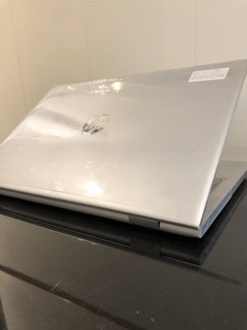 Hp probook650g4 core i5 7 generation 8