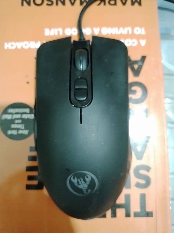 HXSJ A867 gaming mouse . . almost new 1