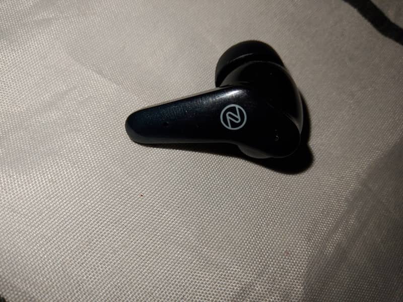 Quantum zbuds 3