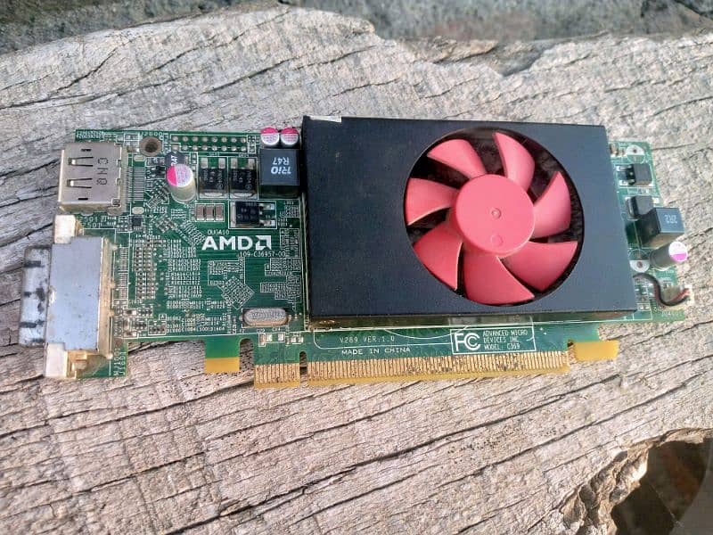 1 Gb Graphics Card Amd Hd 8490 Gddr3 4