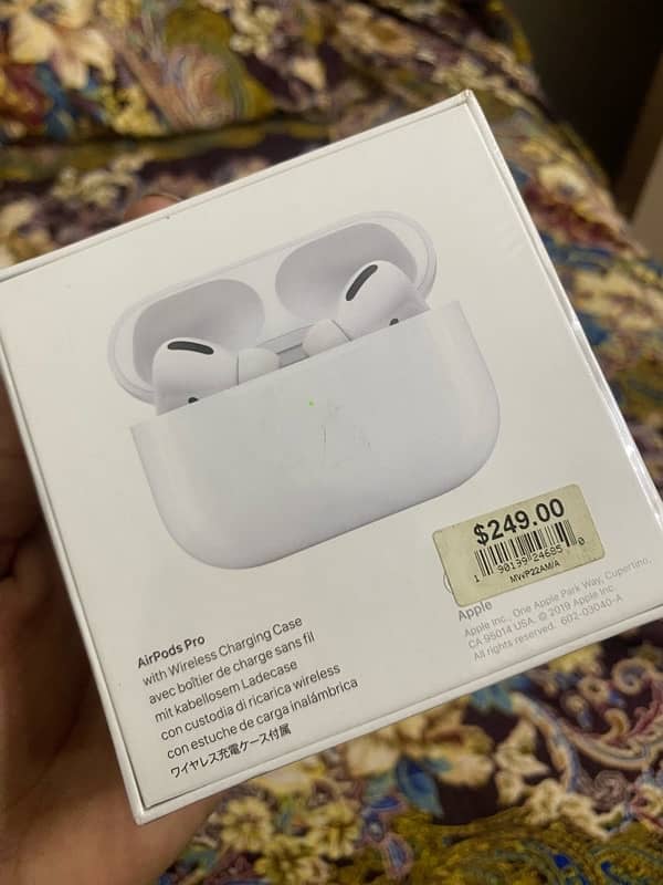 APPLE AIRPOD PRO (original Sealed) 0