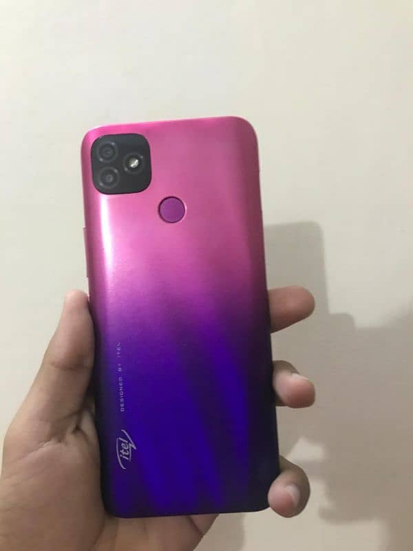 Itel Version 1 Pro 3/32 With box 2