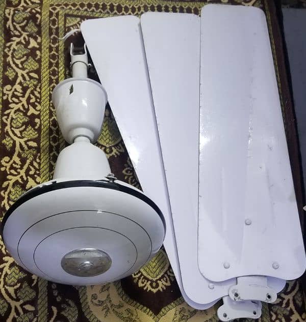 9 Used Ceiling Fans for Sale 6