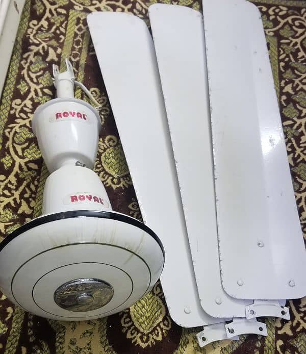 9 Used Ceiling Fans for Sale 8