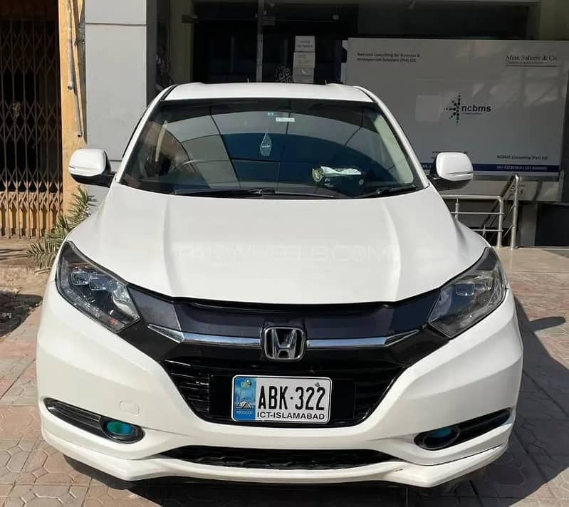 Honda Vezel Hybrid X 2015 8