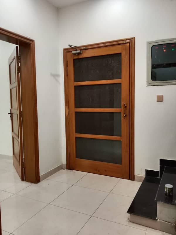 10Marla Like Brand new House in Dha Phase 8 For rent Direct approach to ring road and Allama iqbal air port 6