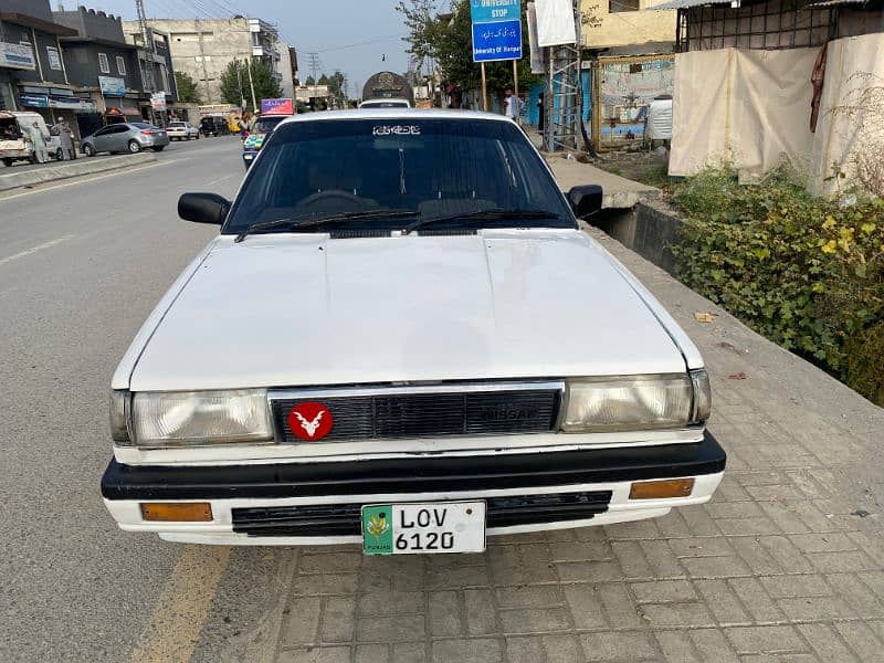 Nissan Sunny 1986 2