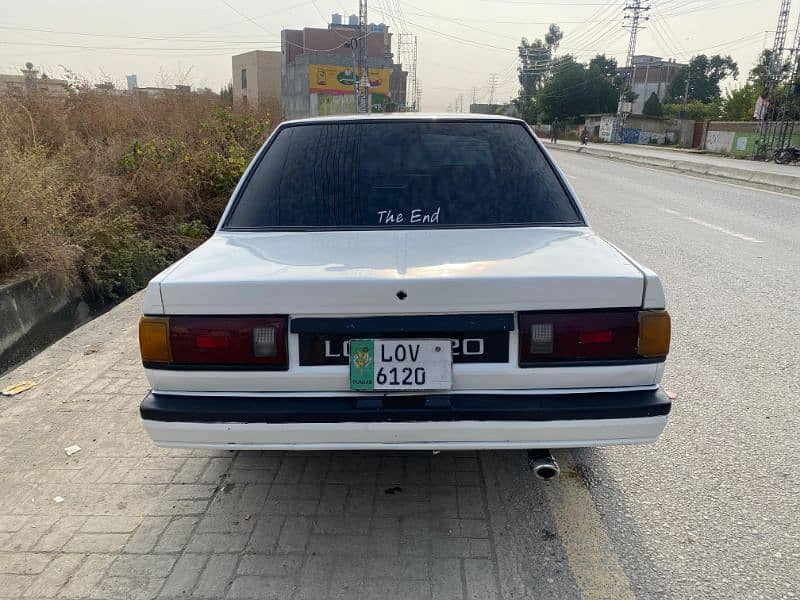 Nissan Sunny 1986 11