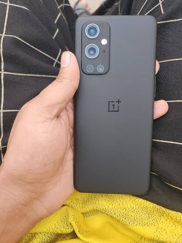 ONEPLUS 9 PRO 5G WATER PACK 10