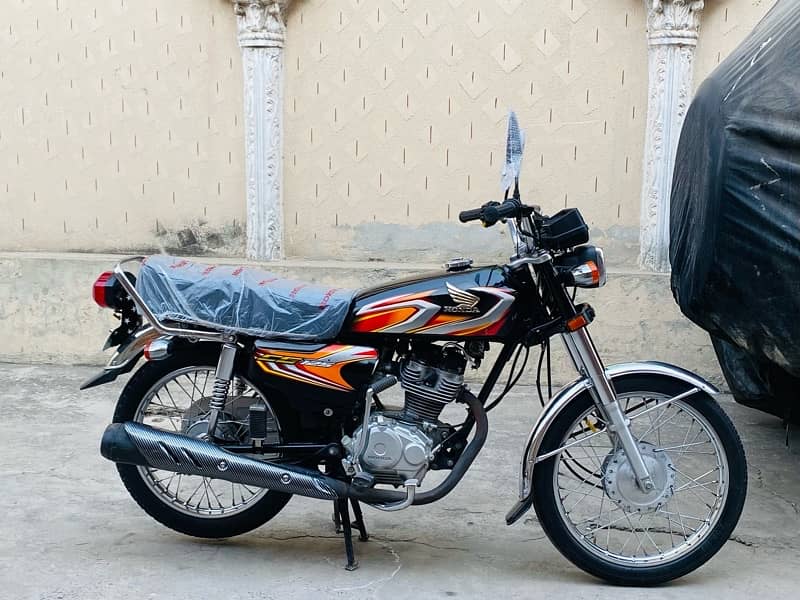 Honda CG125 2022Model  NEW Condition best for 2024 4