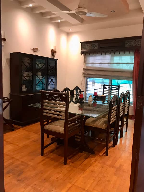 1 Kanal Beautiful House Available For Sale DHA Phase 3 2