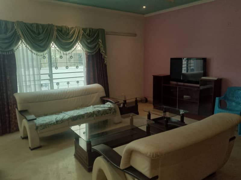 1 Kanal Beautiful House Available For Sale DHA Phase 3 10