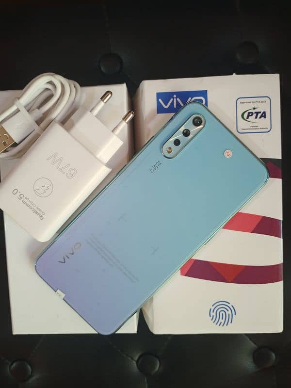 vivo S1 (8Gb/256Gb) ram full new with box and charger lush condition 1