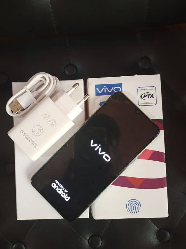 vivo S1 (8Gb/256Gb) ram full new with box and charger lush condition 2