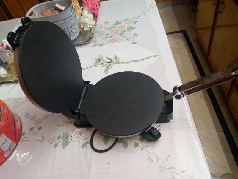 roti maker 3