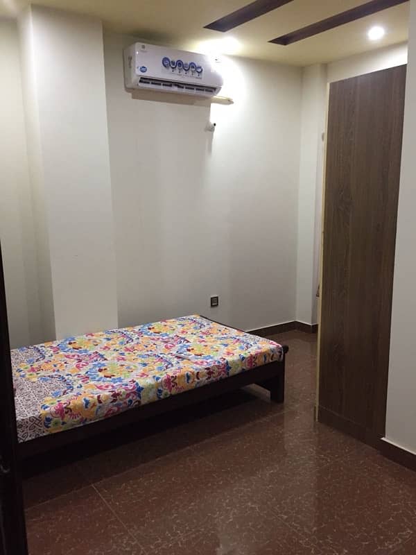 Somia Girls Hostel - College Road Township Near UOE, Minhaj and UMT 1