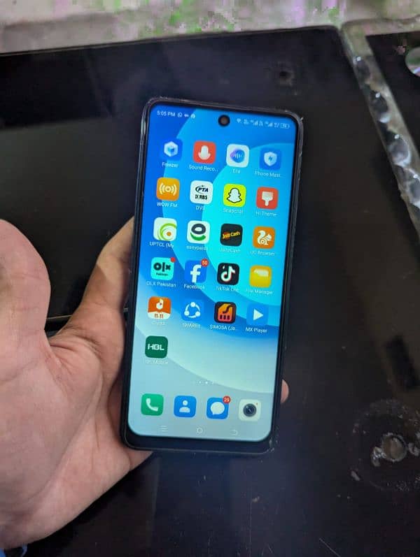 Tecno camon 19 neo 4