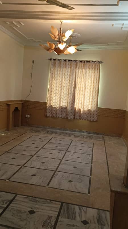 10 Marla Ground Portion House for Rent in Gulzar E Quaid 6