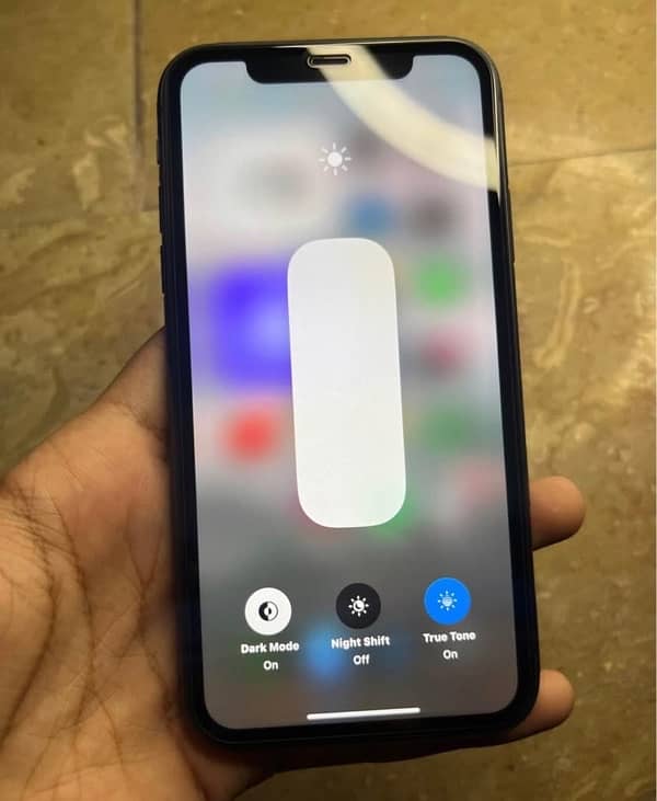 iphone 11  64GB pta approved 1