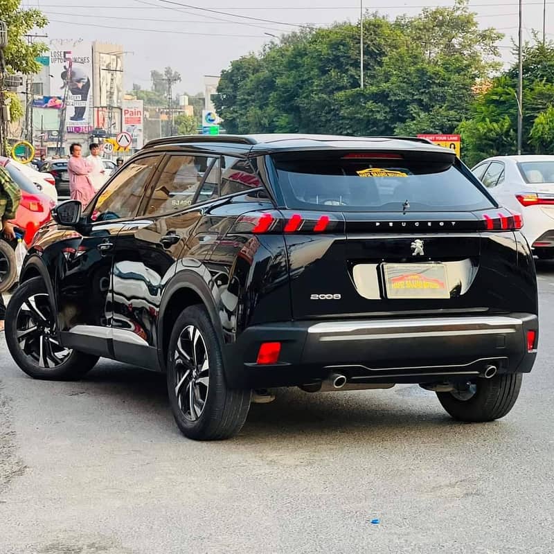 Peugeot 2008 Allure 2022 4