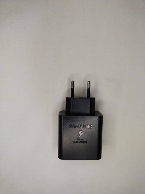 Samsung original dual port 65Watt charger 0