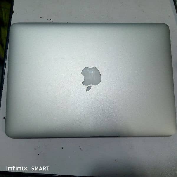 MacBook pro 2013 1