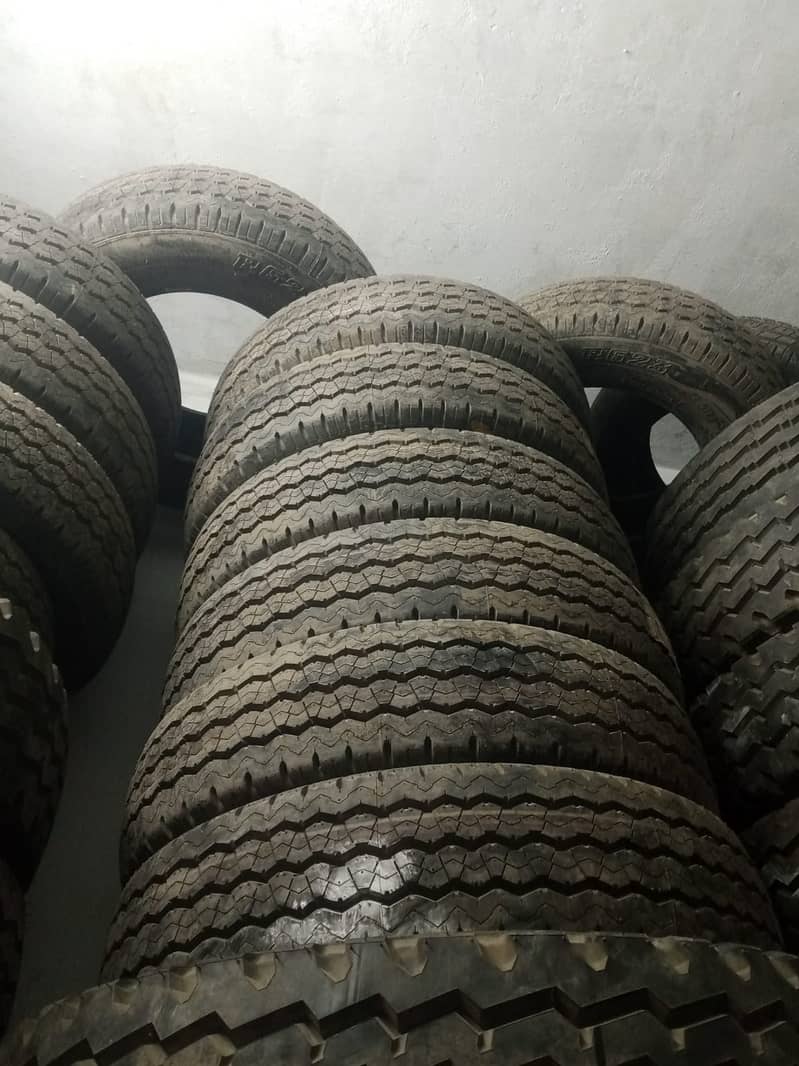 second hand tyre selling for 12,13,14,15 0