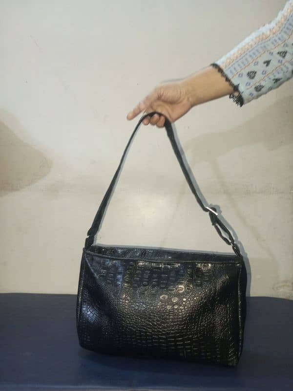 stylish handmade black leather bag 1