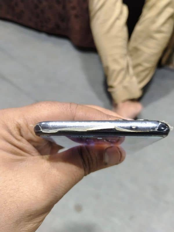 oppo f17 pro 4