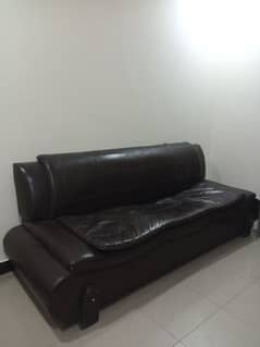 Sofa Available in cheap Price