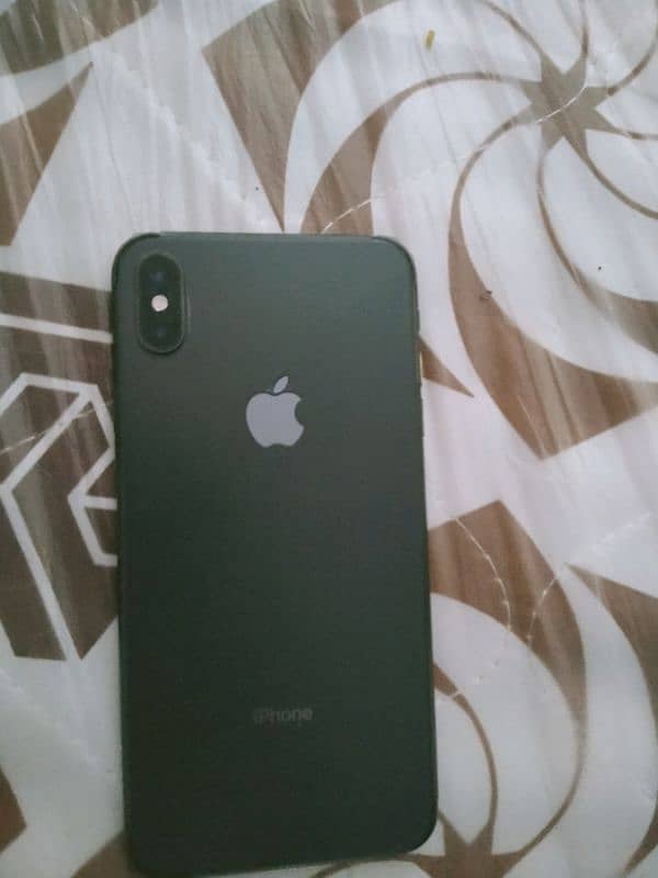 I phone Xs Max Non PTA 64 0