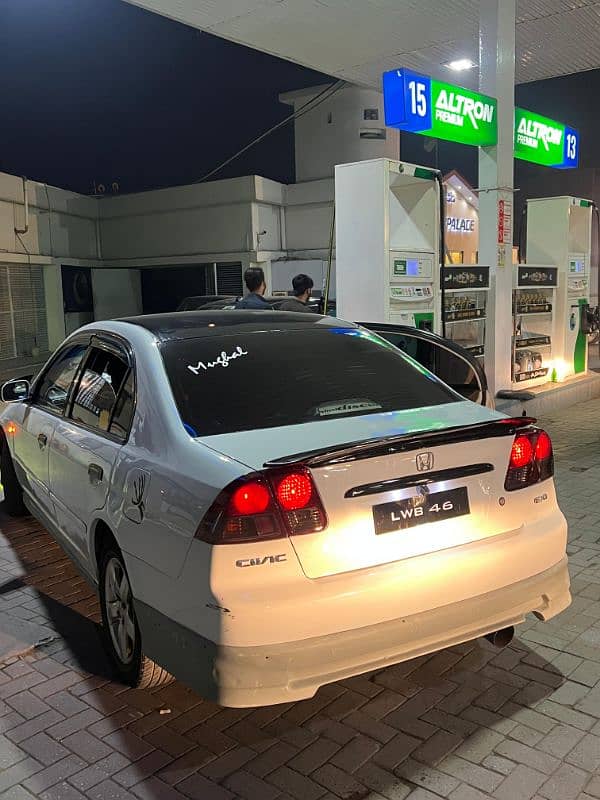 Honda Civic EXi 2005 3