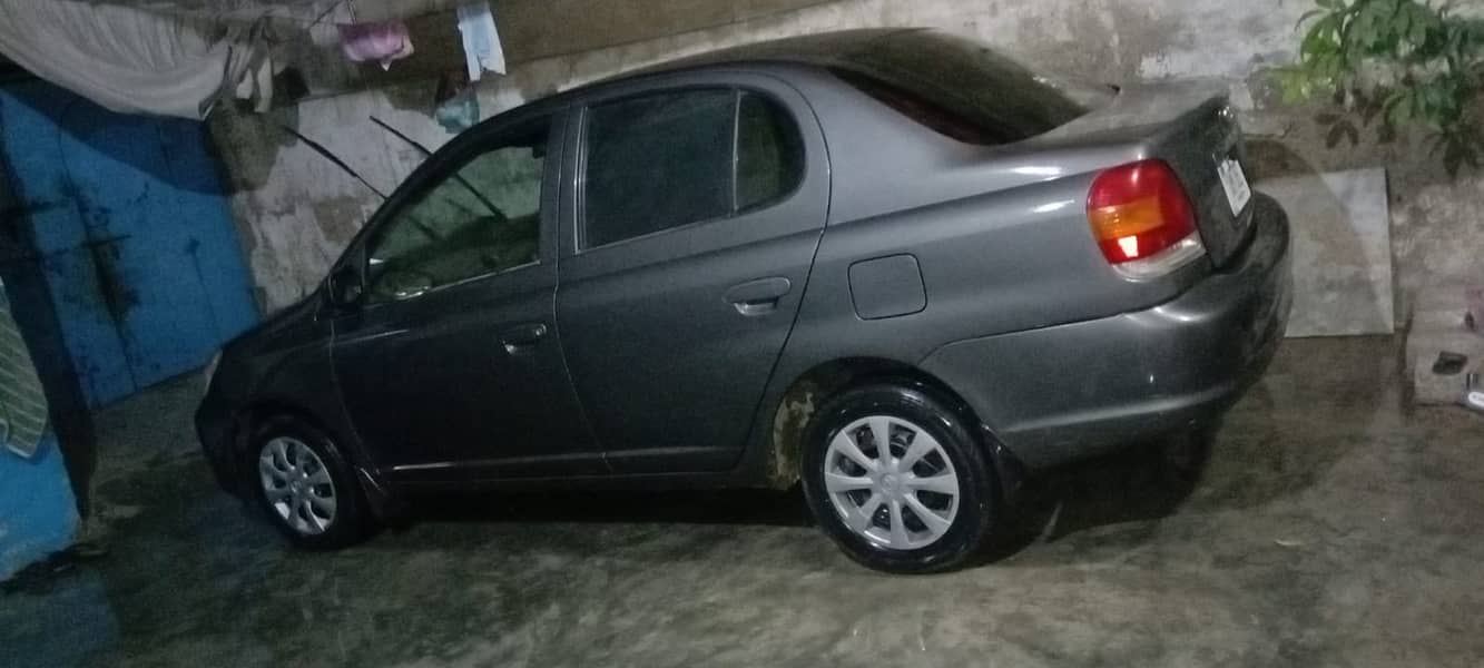 Toyota Platz 2004 8