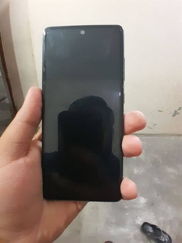 Samsung S20 FE (03055081230) call on this 5