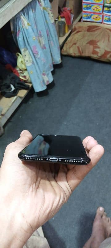 IPhone 7plus 128gb 4