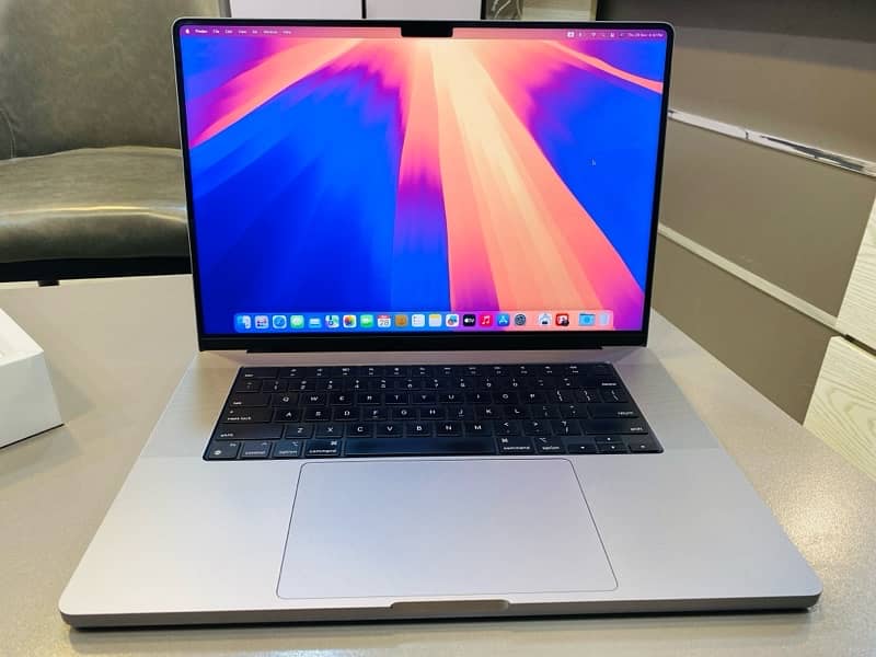 16 inch MacBook Pro M2 -2023 0