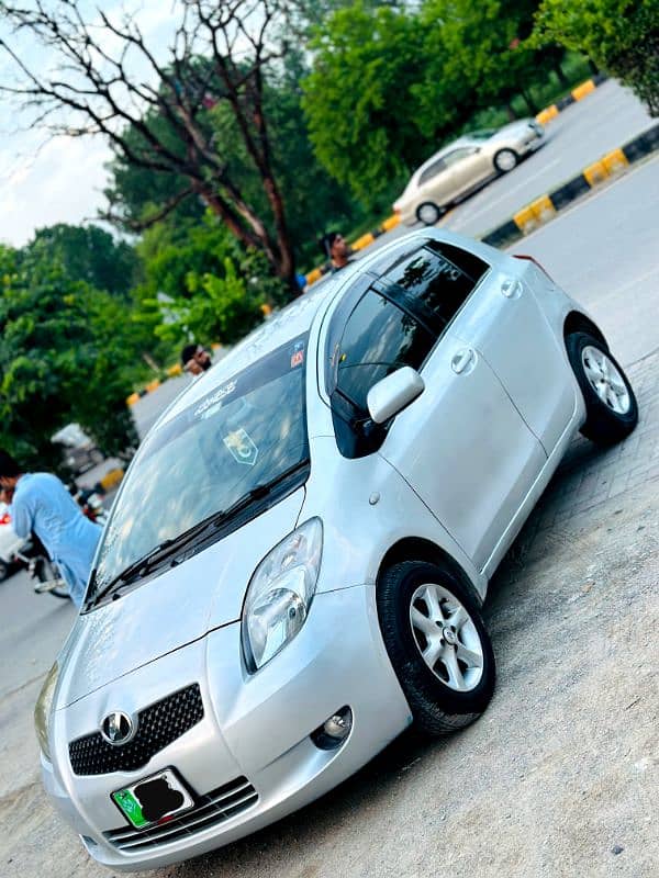 Toyota Vitz 2007 1