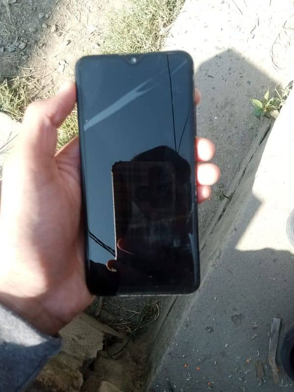 Vivo Y90. All ok. only Mobile. 2/32 storage. Whatsapp:: 03405413244. 3