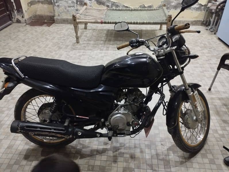 Yamaha yb125z 2