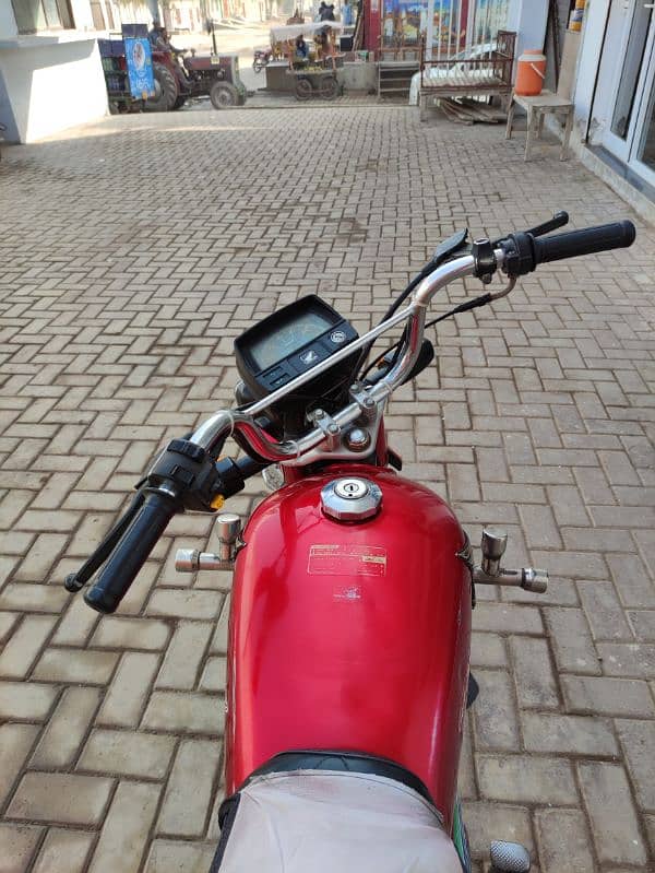 Honda CD 70 4