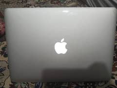 MaCbOok Air ( 2017 ) 13 incH dual cOre i5