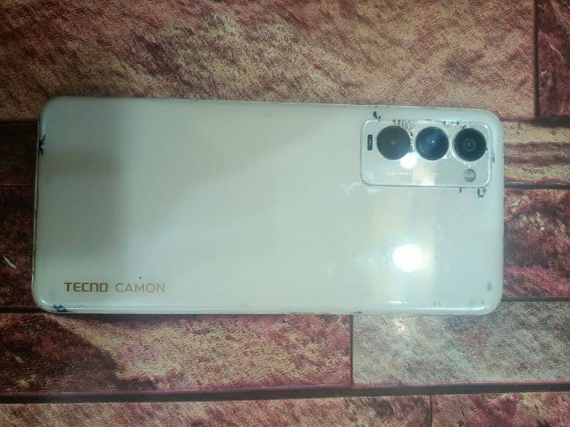 Tecno Camon 18T 1