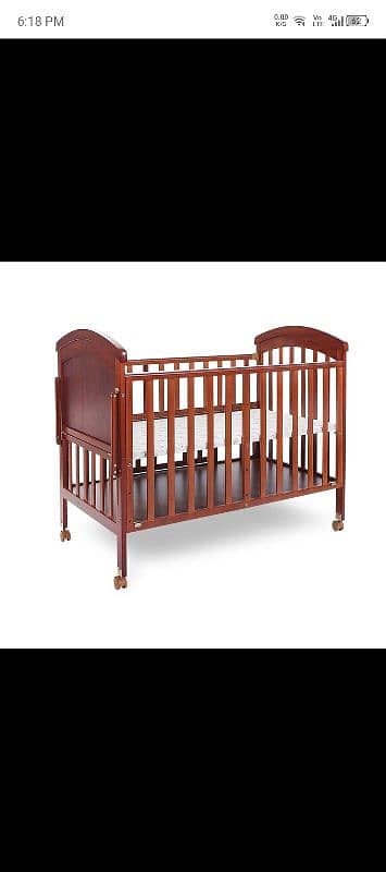 tinnies wooden cot slightly used 9/10 condition 1