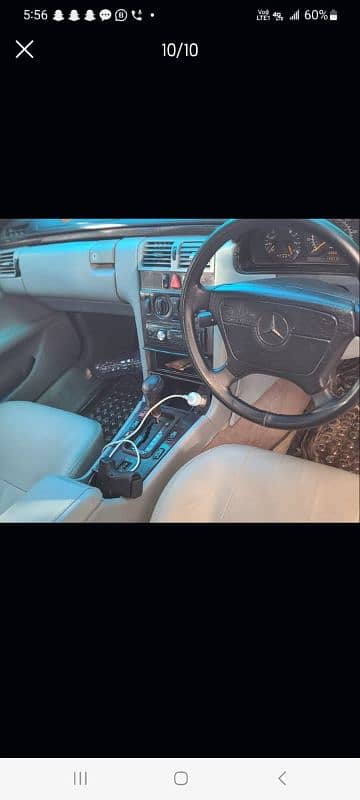 Mercedes Benz -E 200 , smooth in drive 4