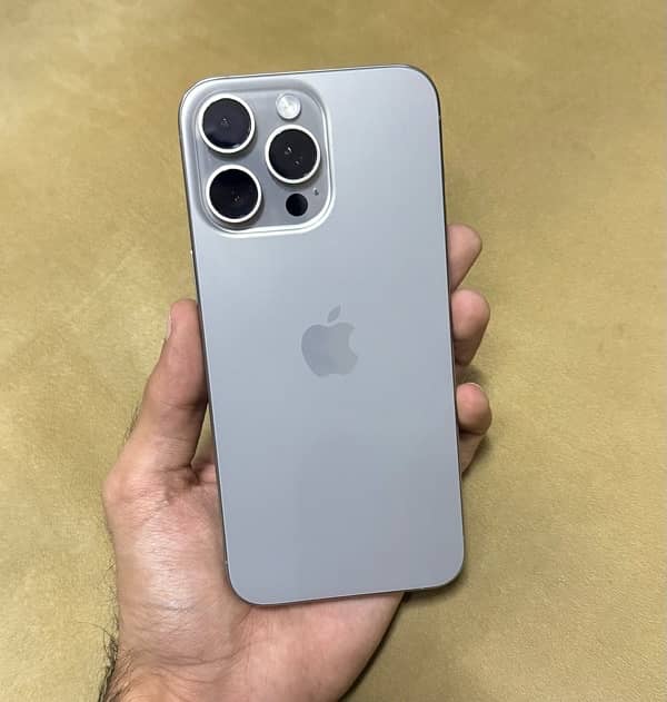 Iphone 15 pro max (PTA Approved) 3