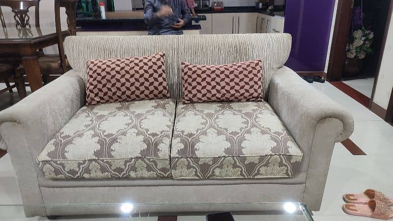 07 seater sofa set in good condition for sale 0